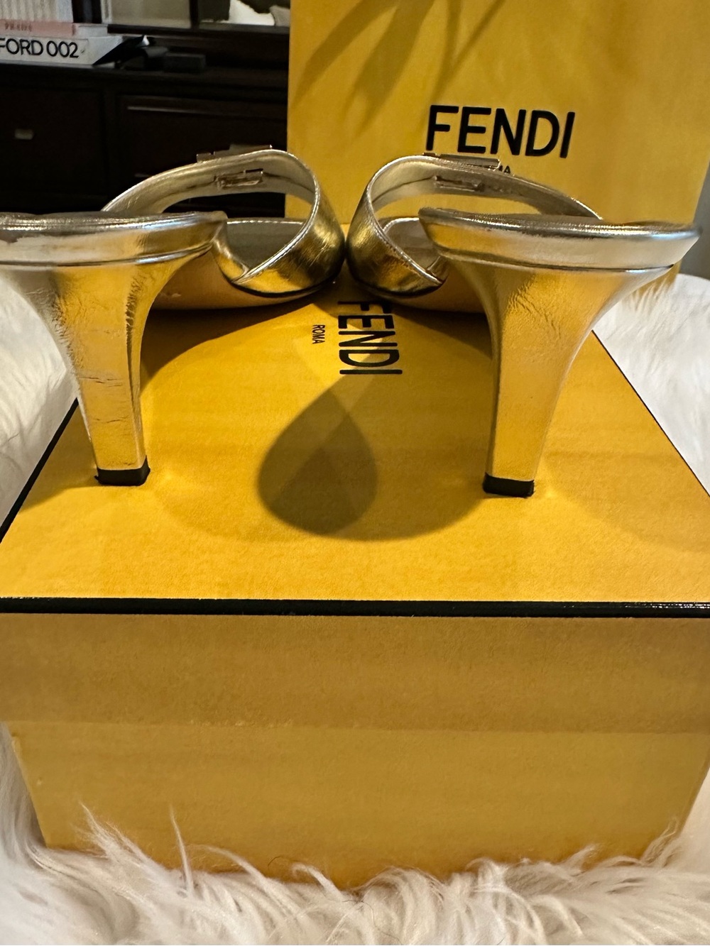 Fendi Ffold Gold Metallic Logo Slide Heels - Picture 6 of 10